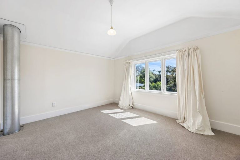 Photo of property in 43 Tomes Road, St Albans, Christchurch, 8052