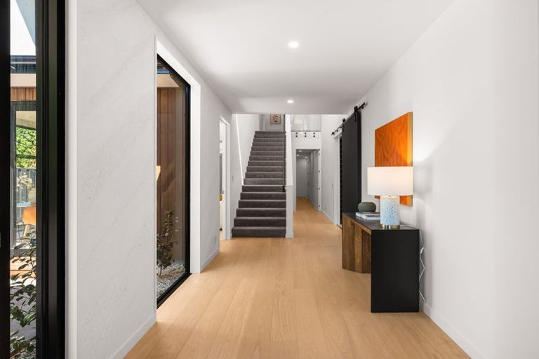 Photo of property in 99a Fendalton Road, Fendalton, Christchurch, 8014