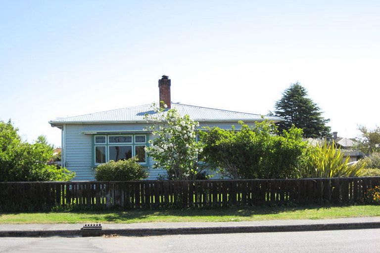 Photo of property in 39 Durham Street, Rangiora, 7400