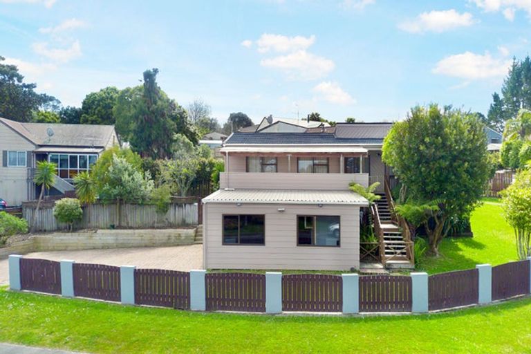 Photo of property in 61 Anich Road, Massey, Auckland, 0614