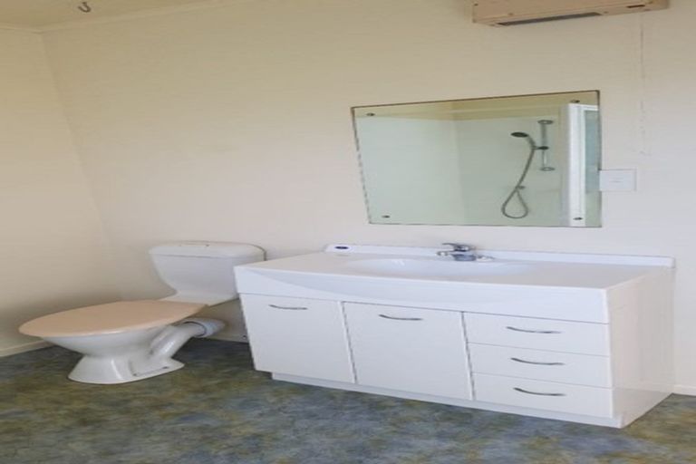 Photo of property in 8/37 Guthrie Street, Waterloo, Lower Hutt, 5011