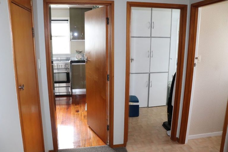 Photo of property in 65 Gorge Road, Maungaturoto, 0520