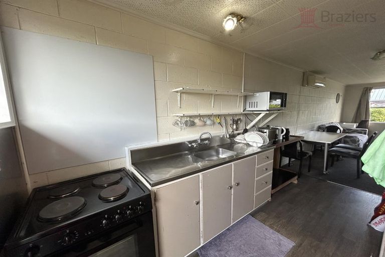 Photo of property in 17 Maxwell Street, Riccarton, Christchurch, 8041