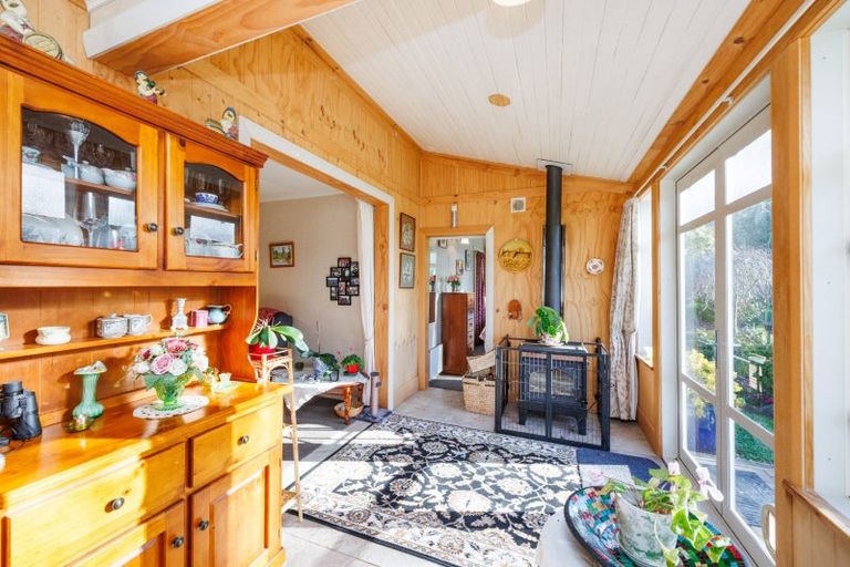 Photo of property in 376 Pohangina Road, Ashhurst, 4884