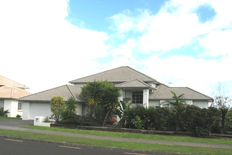 Photo of property in 20 Rochester Crescent, Somerville, Auckland, 2014