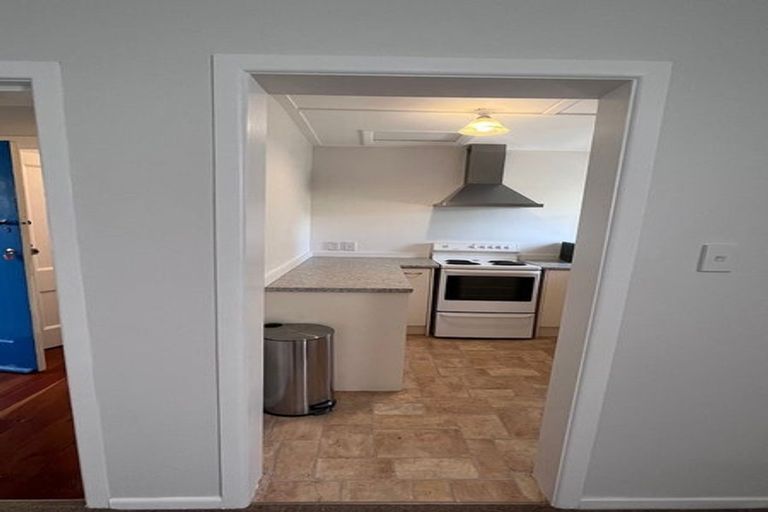 Photo of property in 1/57 Hawker Street, Mount Victoria, Wellington, 6011