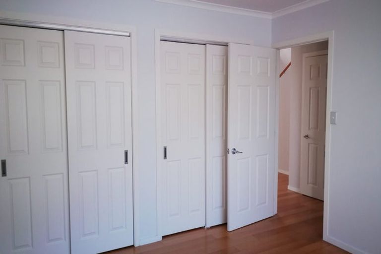 Photo of property in 26a Raleigh Road, Northcote, Auckland, 0627