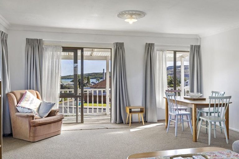 Photo of property in 6 Uenuku Avenue, Raglan, 3225