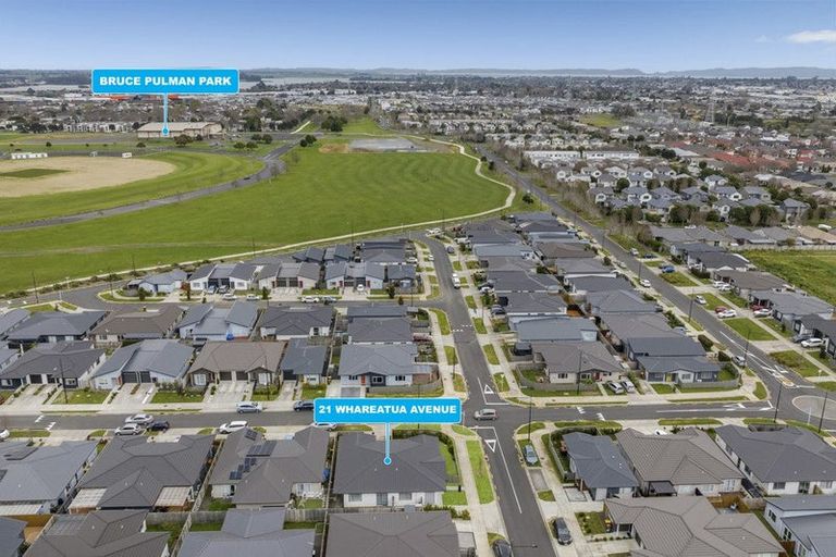 Photo of property in 21 Whareatua Avenue, Takanini, 2112