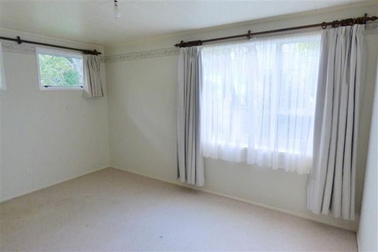 Photo of property in 69 Waimea Street, Westown, New Plymouth, 4310