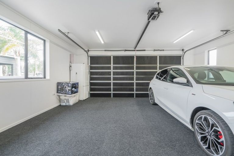 Photo of property in 10 Kupe Drive, Whitianga, 3510