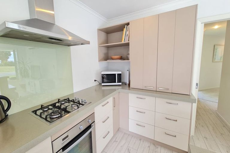 Photo of property in 221 Patons Rock Road, Patons Rock, Takaka, 7182