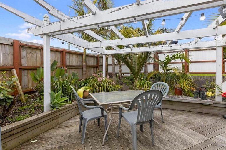 Photo of property in 382 Otumoetai Road, Otumoetai, Tauranga, 3110