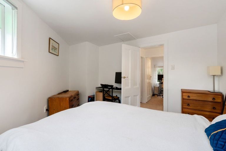 Photo of property in 210 Sydney Street West, Thorndon, Wellington, 6011
