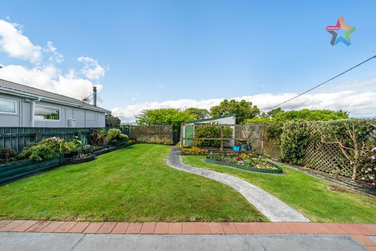 Photo of property in 46 Korokoro Road, Korokoro, Lower Hutt, 5012