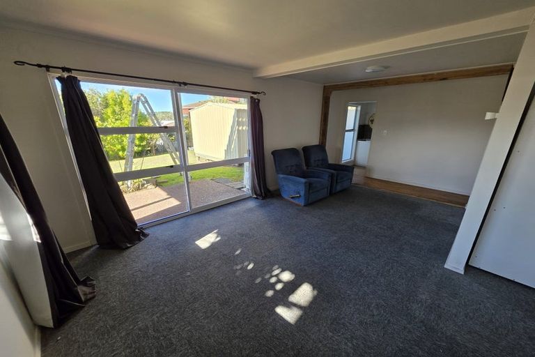 Photo of property in 16 Arohia Place, Snells Beach, 0920