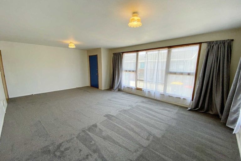 Photo of property in 1/5 Shetland Street, Woolston, Christchurch, 8062