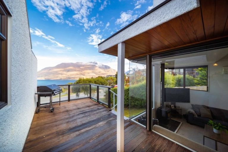 Photo of property in 128a Fernhill Road, Fernhill, Queenstown, 9300