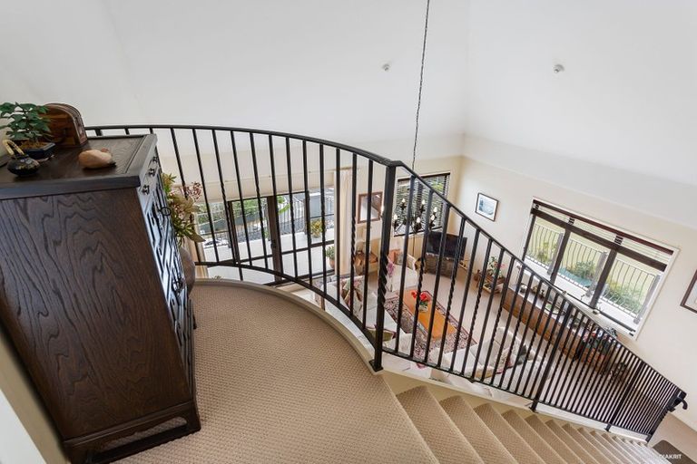 Photo of property in 19/99 Mokoia Road, Birkenhead, Auckland, 0626