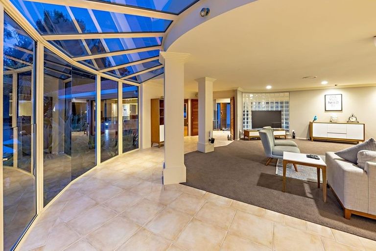 Photo of property in 65 Harry Dreadon Road, Opaheke, Papakura, 2584