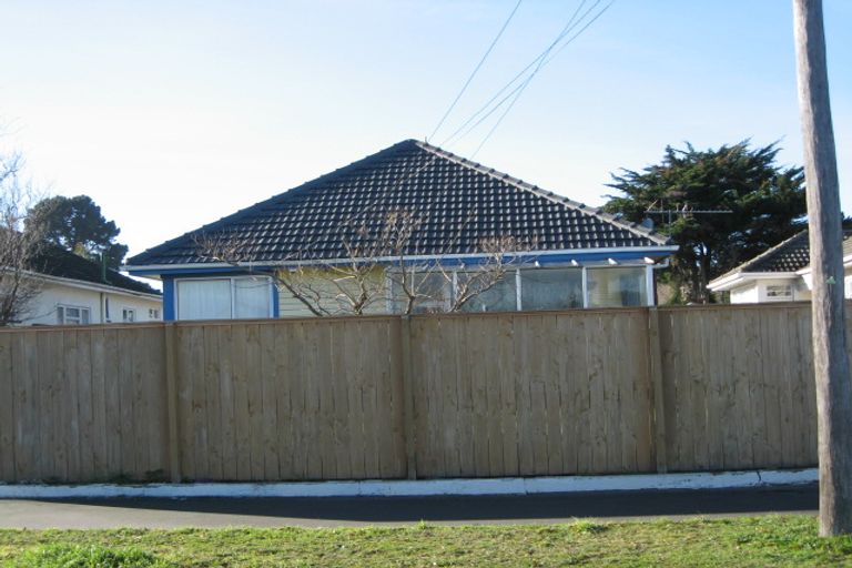 Photo of property in 43 Baker Street, New Brighton, Christchurch, 8083