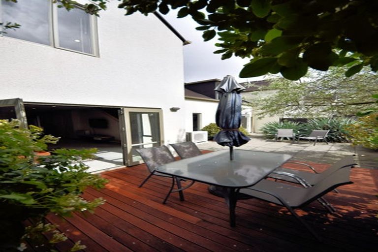 Photo of property in 3/70 Picton Avenue, Riccarton, Christchurch, 8011