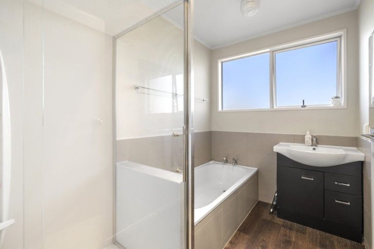 Photo of property in 1 Rutherford Street, Otumoetai, Tauranga, 3110