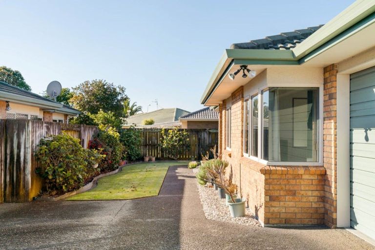 Photo of property in 27 Luculia Drive, Mount Maunganui, 3116