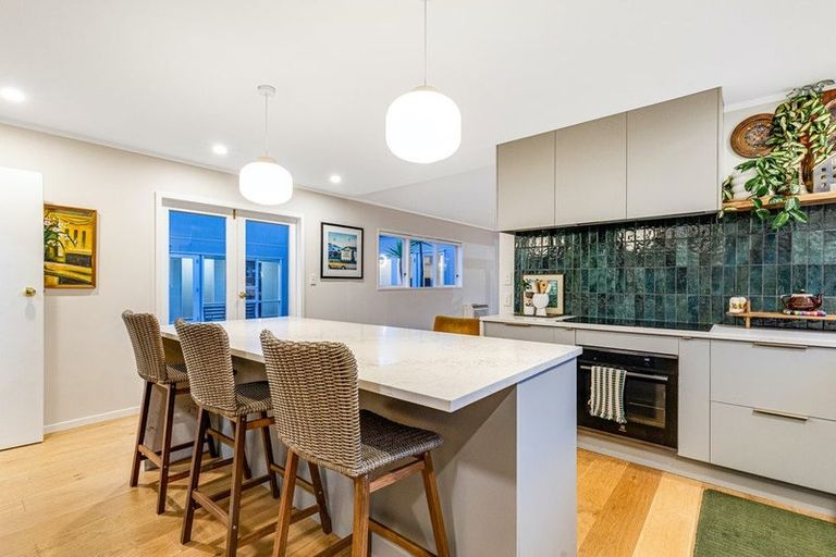 Photo of property in 5 Saint Columbans Grove, Boulcott, Lower Hutt, 5010