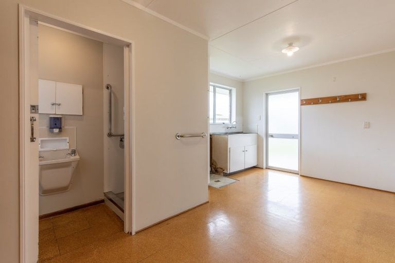 Photo of property in 25 Ranfurly Street, Dannevirke, 4930