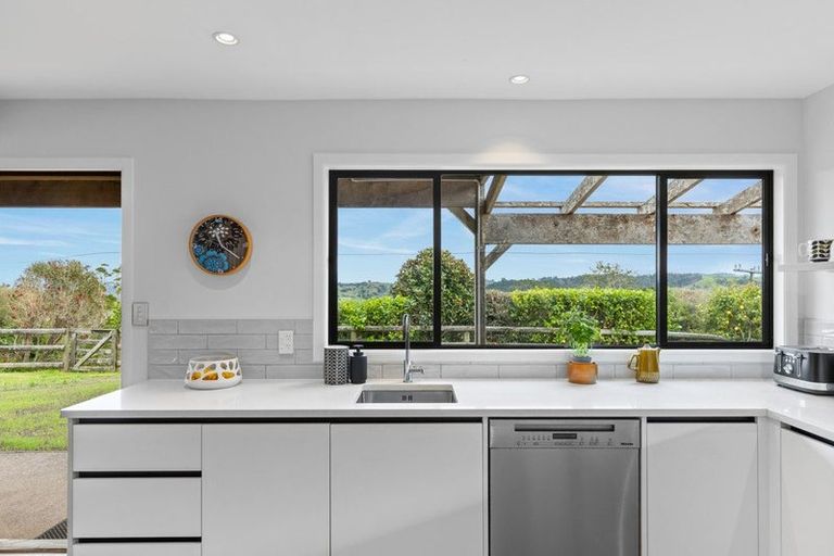 Photo of property in 258 Stoney Creek Road, Kaukapakapa, 0873