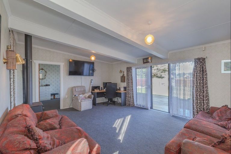 Photo of property in 40 Koputara Road, Himatangi Beach, Foxton, 4891