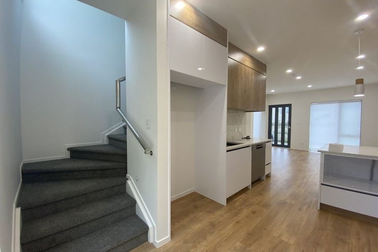 Photo of property in 64a Landscape Road, Papatoetoe, Auckland, 2025