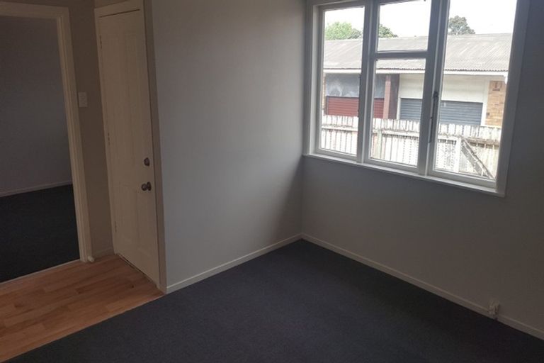 Photo of property in 44b Swaffield Road, Papatoetoe, Auckland, 2025