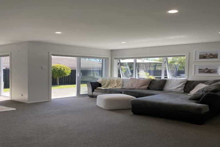 Photo of property in 19a Maire Street, Inglewood, 4330