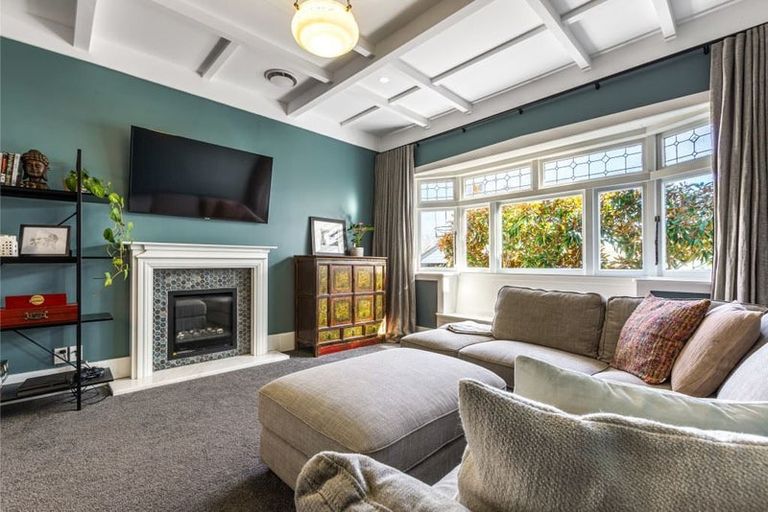 Photo of property in 39 Abbotsford Terrace, Devonport, Auckland, 0624