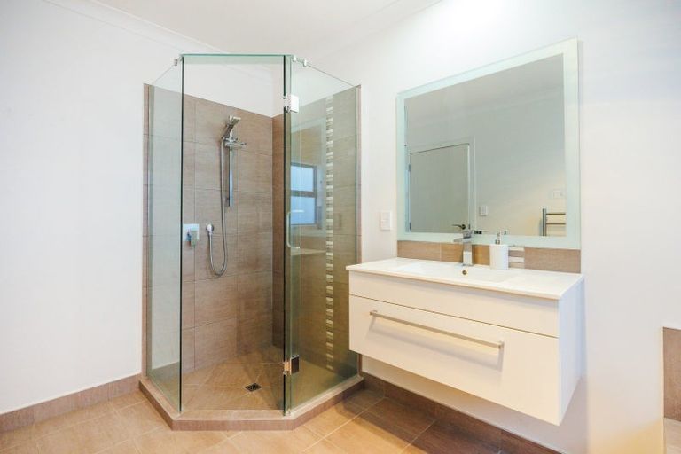 Photo of property in 51 Chestnut Close, Kelvin Grove, Palmerston North, 4414