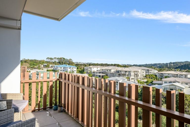 Photo of property in 604/24 Library Lane, Albany, Auckland, 0632