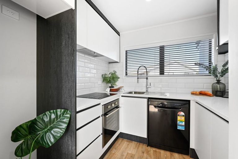 Photo of property in 4 Bradley Place, Nawton, Hamilton, 3200