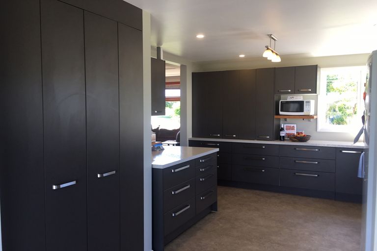 Photo of property in 14 Finlay Street, Alexandra, 9320