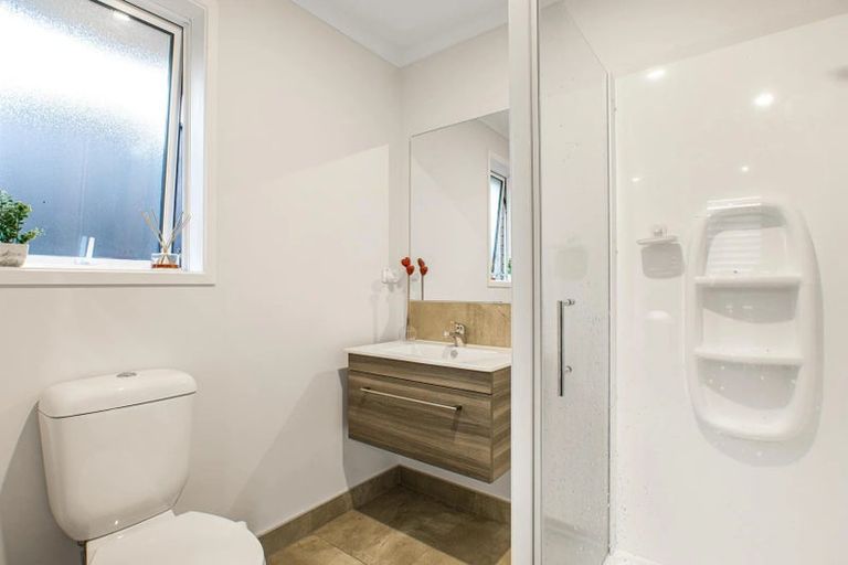 Photo of property in 8 Tahuna Minhinnick Drive, Glenbrook, Waiuku, 2681