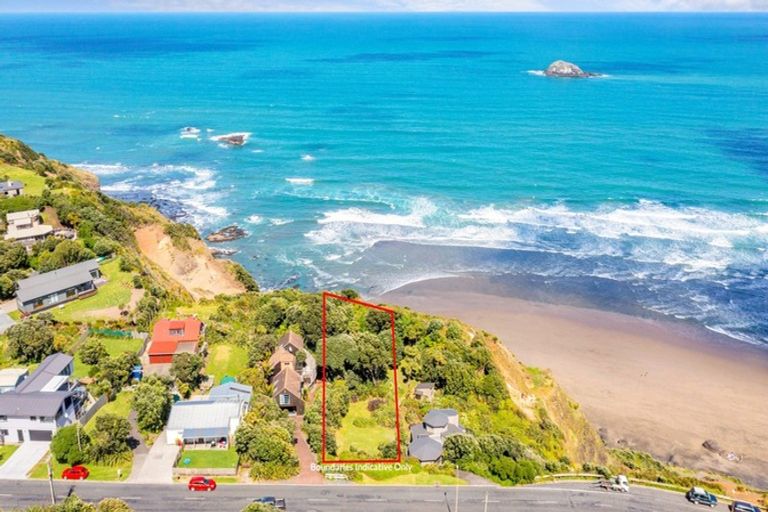 Photo of property in 41 Waitea Road, Muriwai, 0881