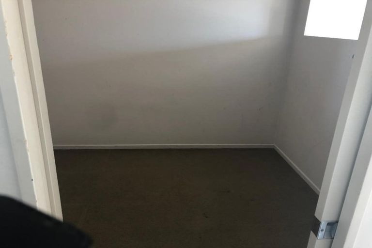 Photo of property in 13 Bushpark Place, Flat Bush, Auckland, 2016