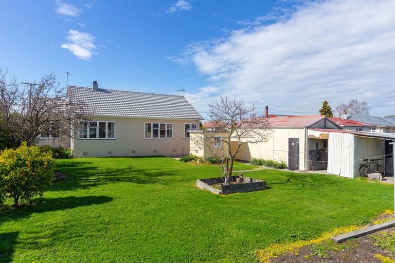 Photo of property in 35 Hutcheson Street, Mayfield, Blenheim, 7201