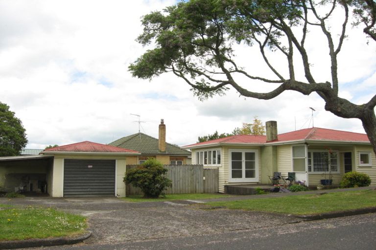 Photo of property in 26 Collie Road, Pukekohe, 2120
