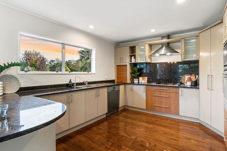Photo of property in 124 Ohauiti Road, Hairini, Tauranga, 3112