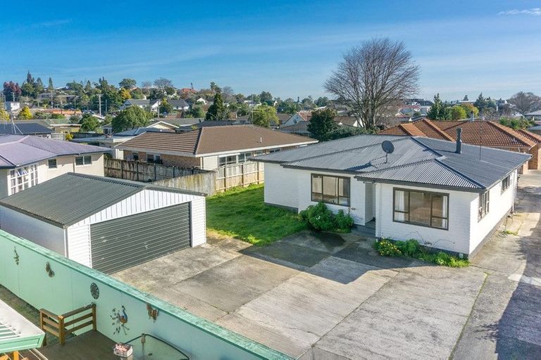 Photo of property in 15 Normandy Avenue, Melville, Hamilton, 3206