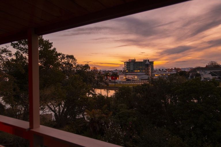 Photo of property in 20 Stout Street, Whataupoko, Gisborne, 4010