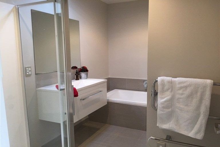 Photo of property in 15b Te Whenu Crescent, Marshland, Christchurch, 8083