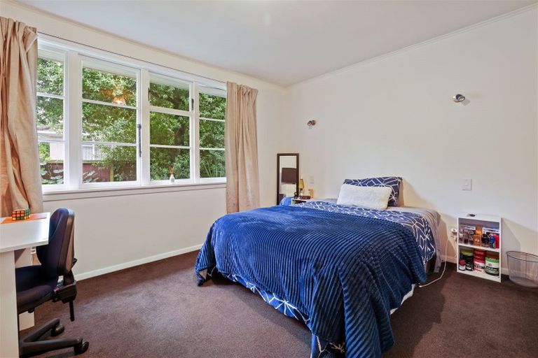 Photo of property in 41 Guildford Street, Burnside, Christchurch, 8053